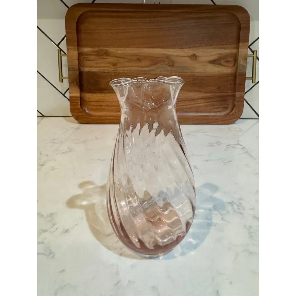pink optic swirl hand-blown art glass vase with a ruffled or crimped rim vintage